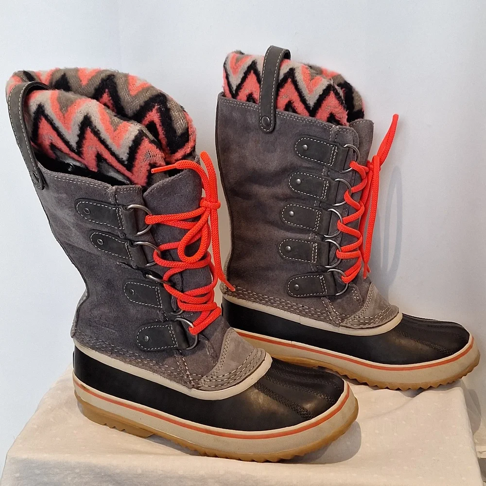 Sorel Joan of Arctic Knit II Neon Waterproof Insulated Tall Boots Size 8